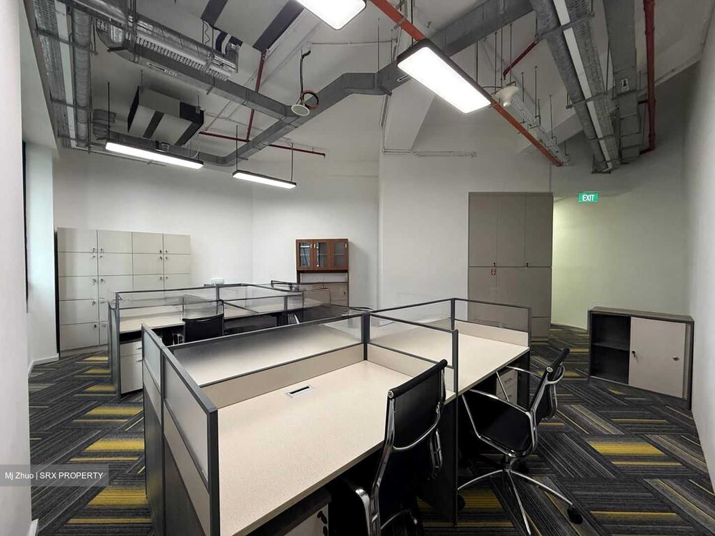 PLUS (D1), Office #599578871
